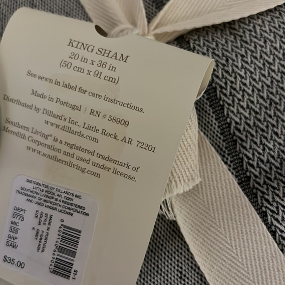 Bundle Of Southern Living Simplicity Collection Sawyer Shams. - Picture 8 of 8